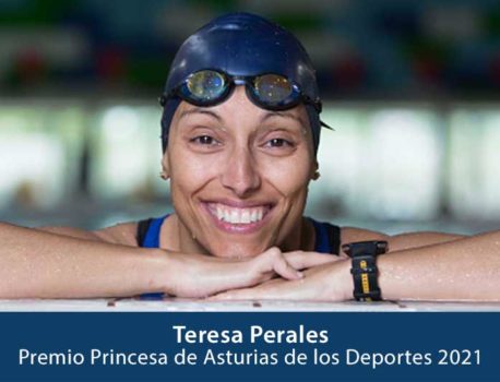 La nadadora teresa Perales en la piscina