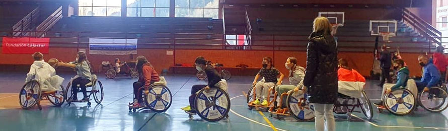 Proyecto "Inténtalo" el alumnado con discapacidad comparte talleres de deporte adaptado con el resto de alumnos.